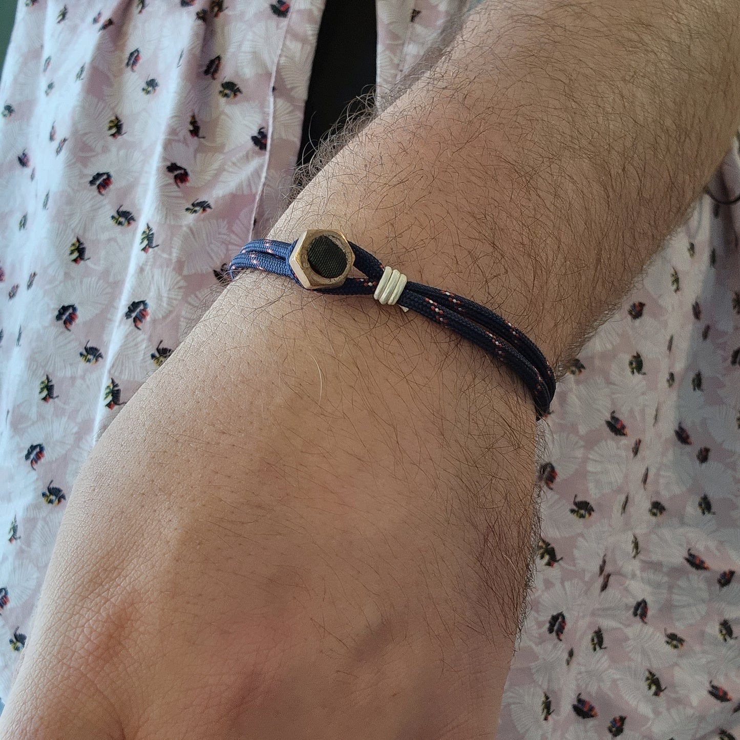 Nautical Nonsense Men’s Paracord Bracelet