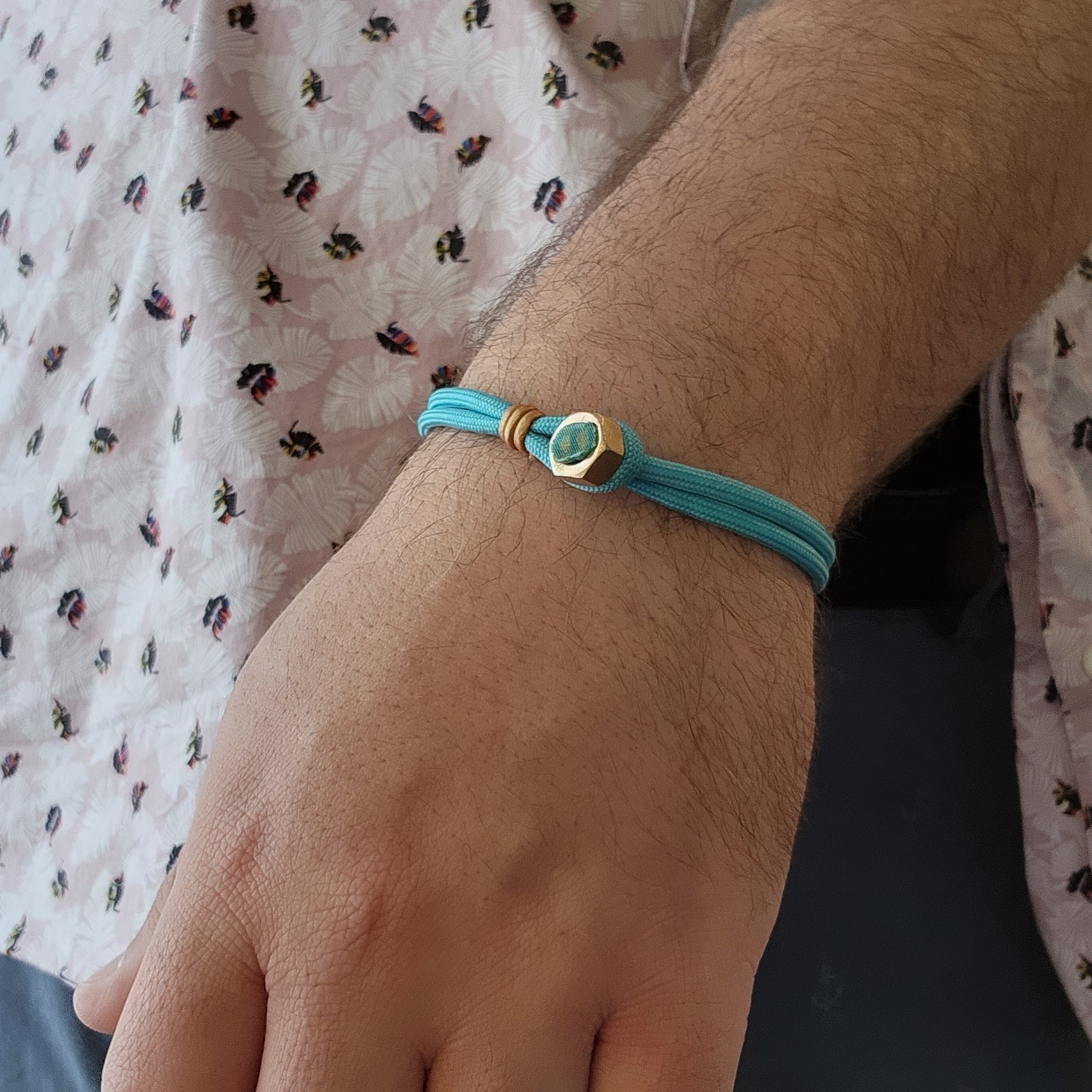 Turquoise Blue Paracord Bracelet