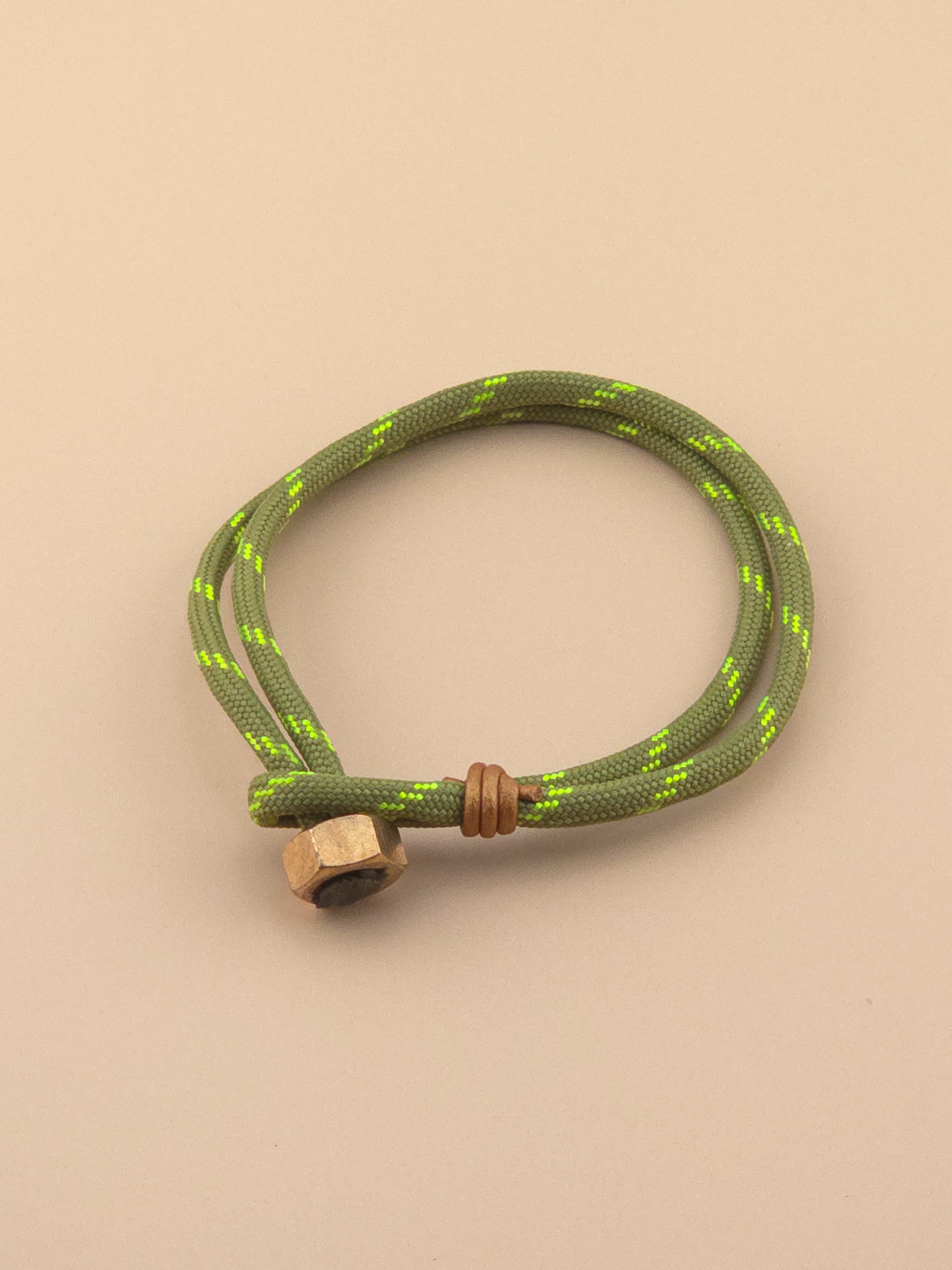 Neon Ridge Men’s Paracord Bracelet