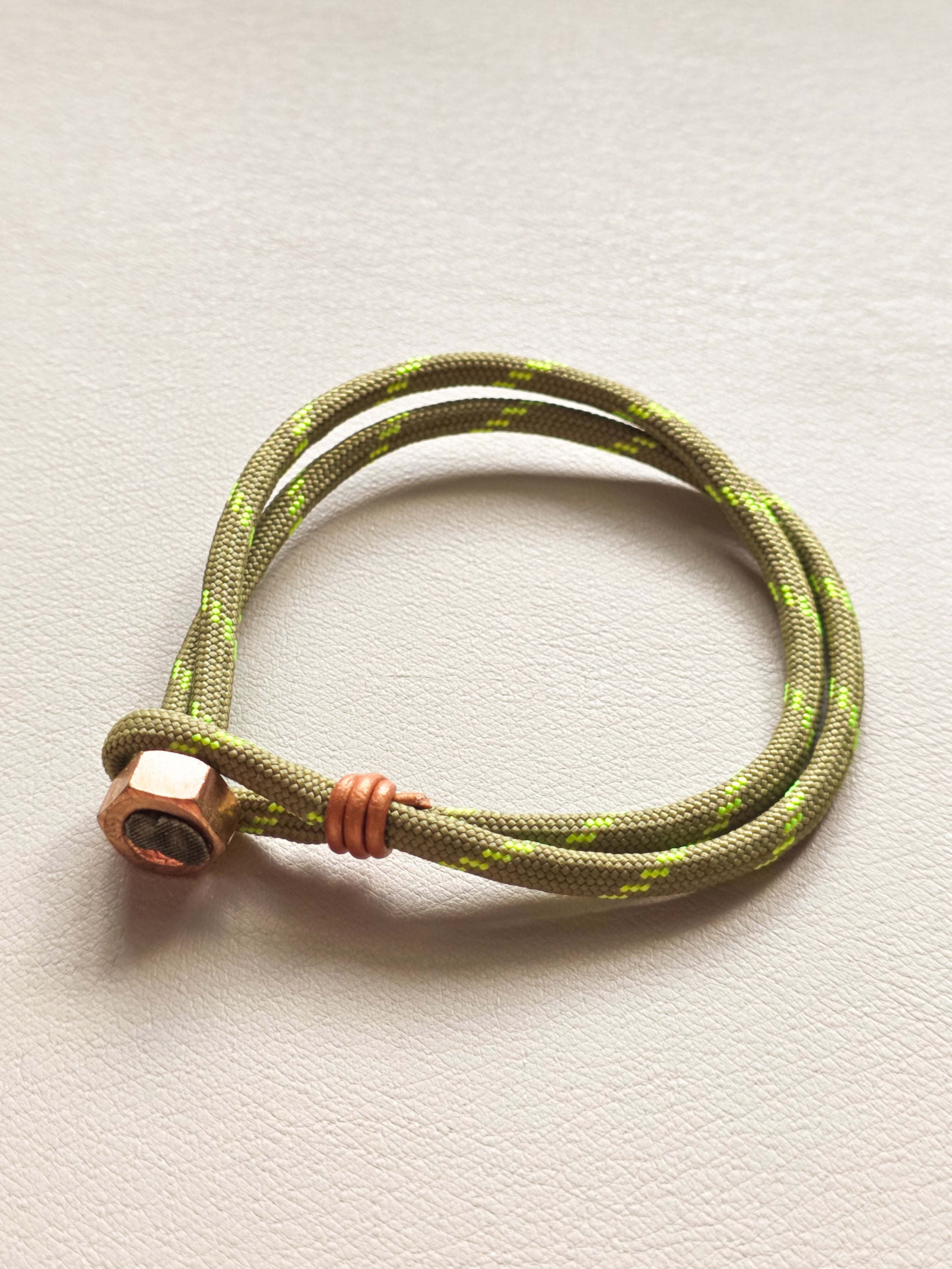 Neon Ridge Men’s Paracord Bracelet