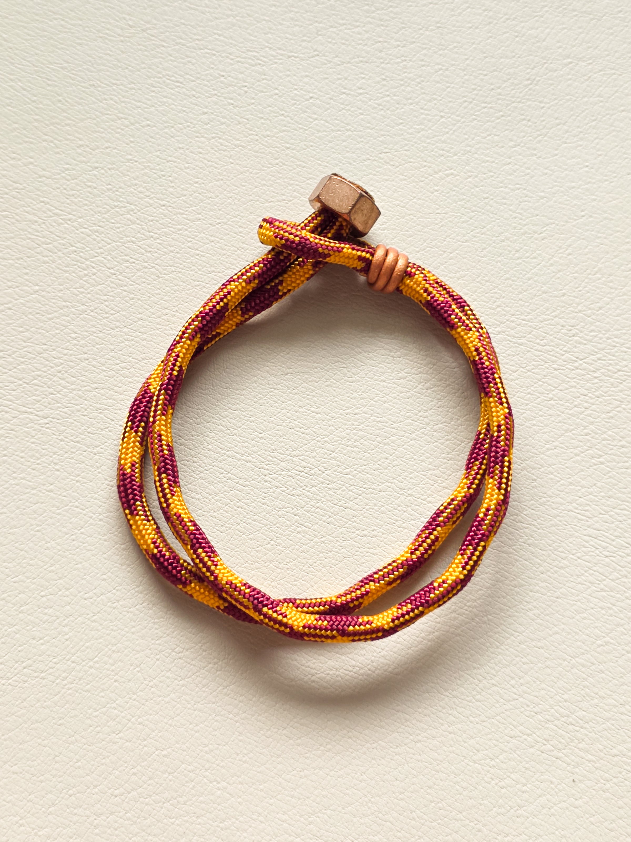Houndstooth Range Men’s Paracord Bracelet