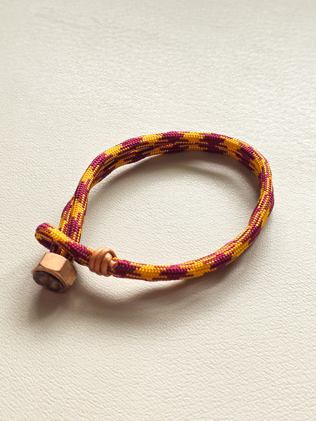 Houndstooth Range Men’s Paracord Bracelet