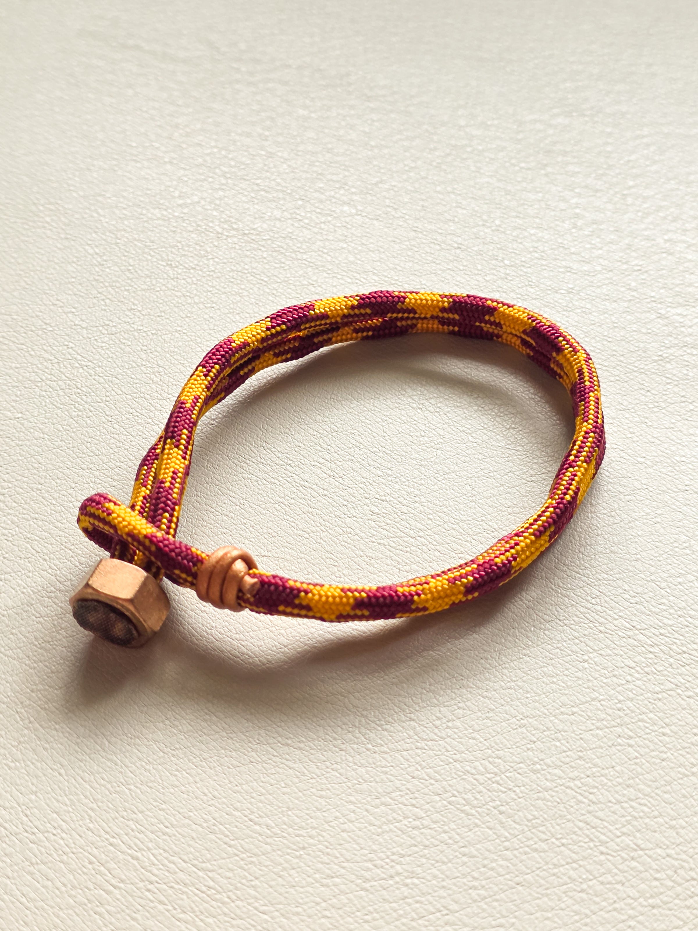 Houndstooth Range Men’s Paracord Bracelet