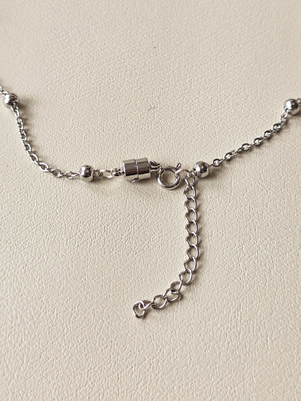 Teal Ghana Bead Drop Pendant Necklace