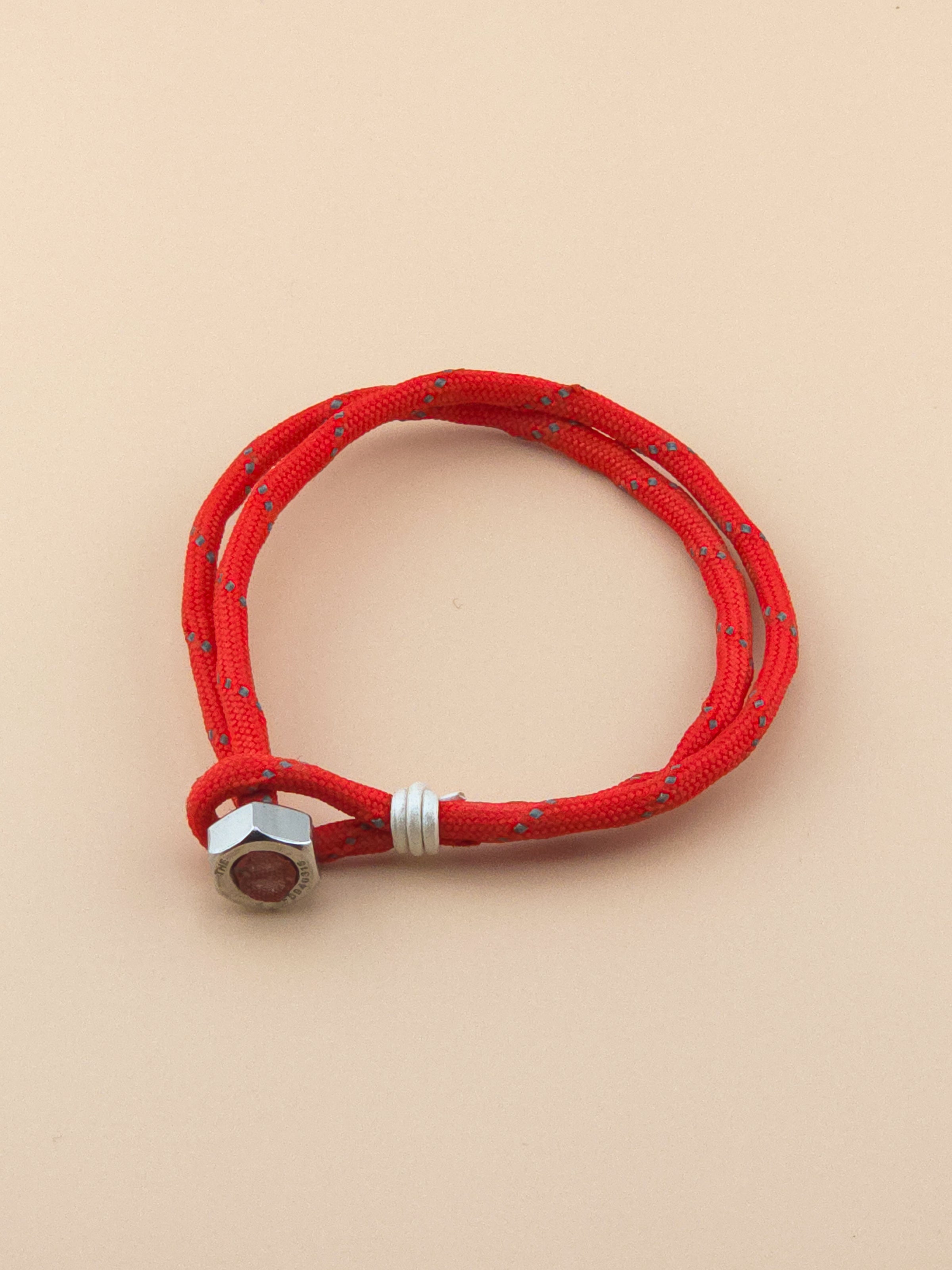 Signal Line Men’s Paracord Bracelet