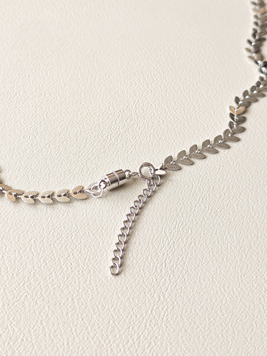 Silver Leaf Chain Necklace